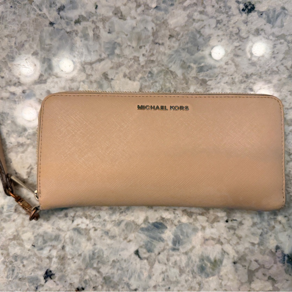 Michael Kors Blush Saffiano Zip-Around Wallet Wristlet